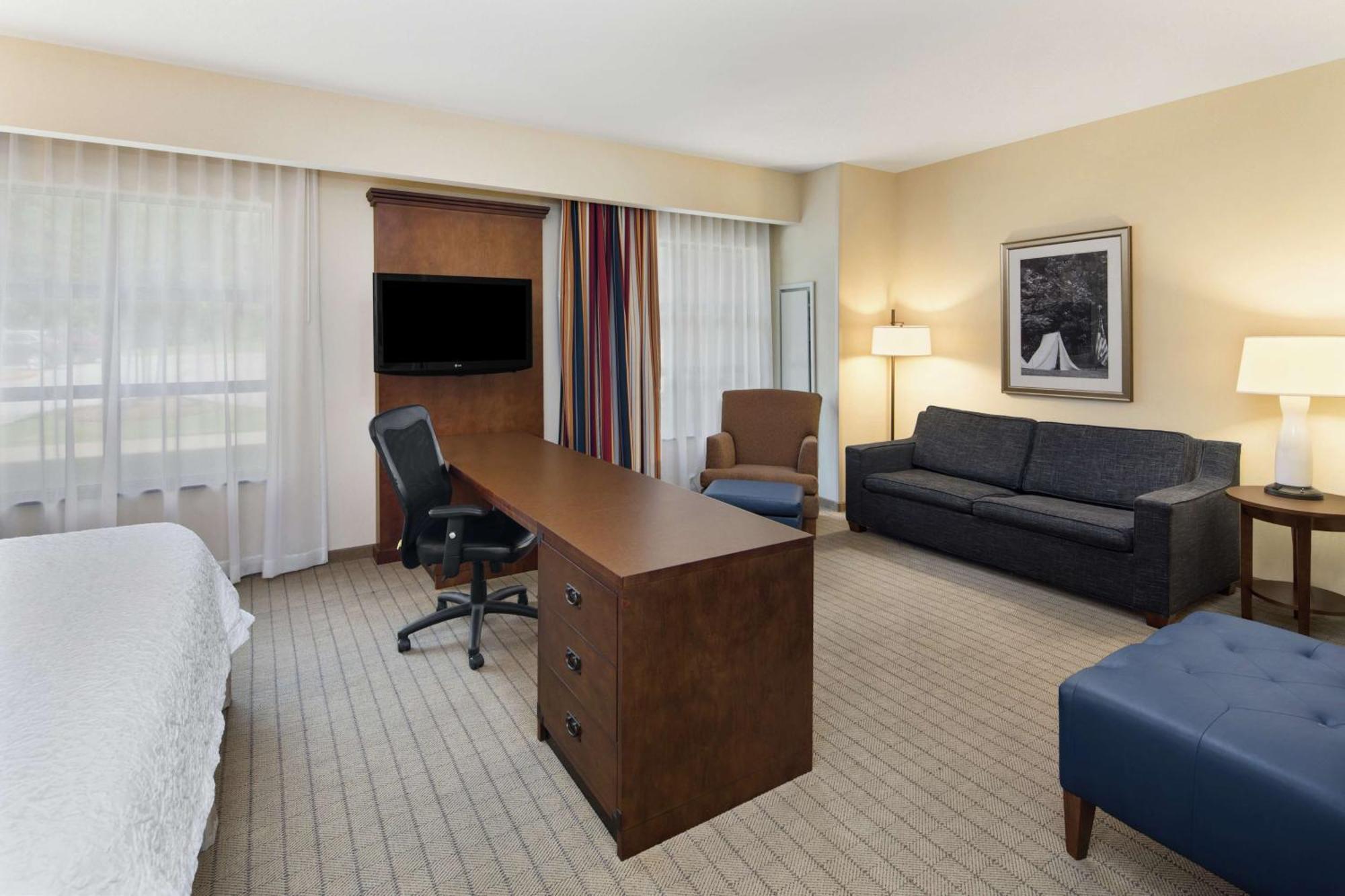 Hampton Inn Columbus/South-Fort Benning Exterior foto